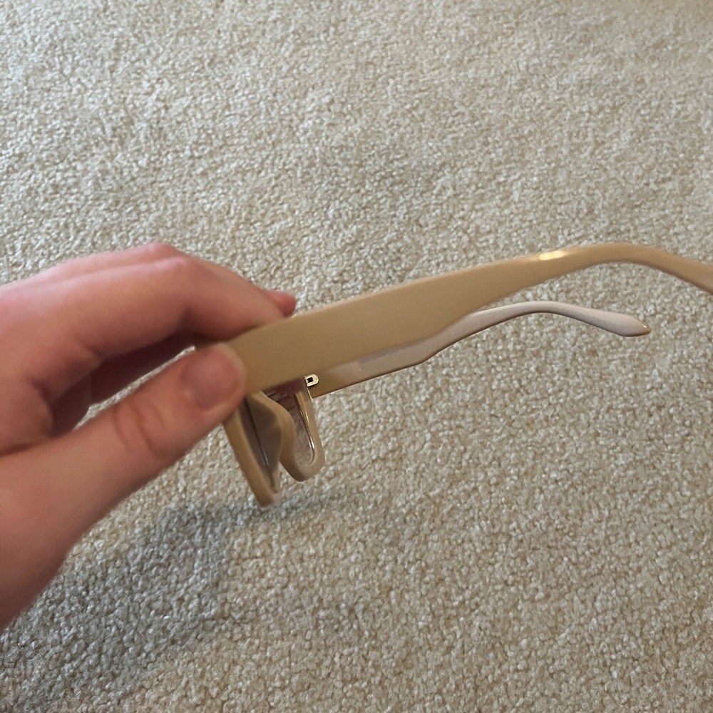 Target Trendy Sunglasses - Picture 2 of 3